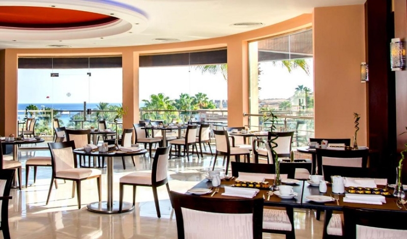 مطعم فندق رويال سافوى