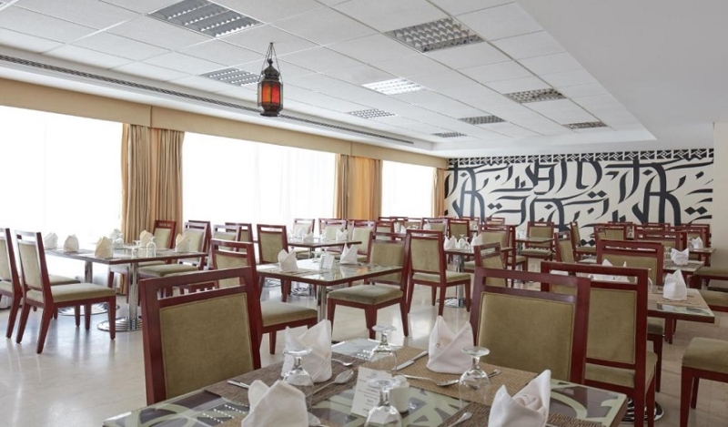 مطعم فندق مكارم البيت