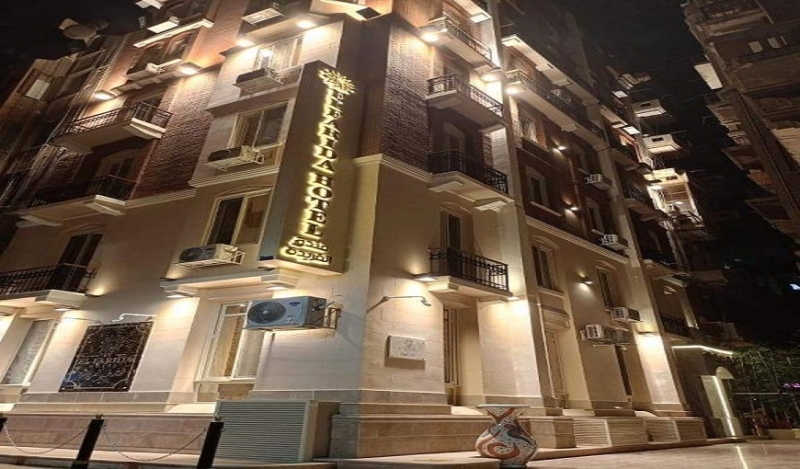 واجهة فندق الفريدة