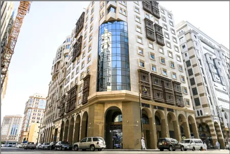 تجربة ضيافة فاخرة ومميزة  تبدأ من لحظة وصولك في فندق ديار الهدي بالمدينة المنورة 