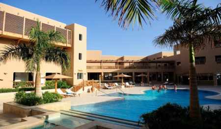 The Breakers Diving And Surfing Lodge