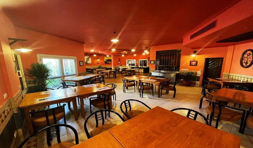 Naama Inn Hotel Restaurant