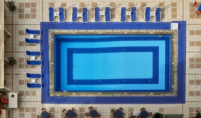 فندق سفير القاهرة المسبح