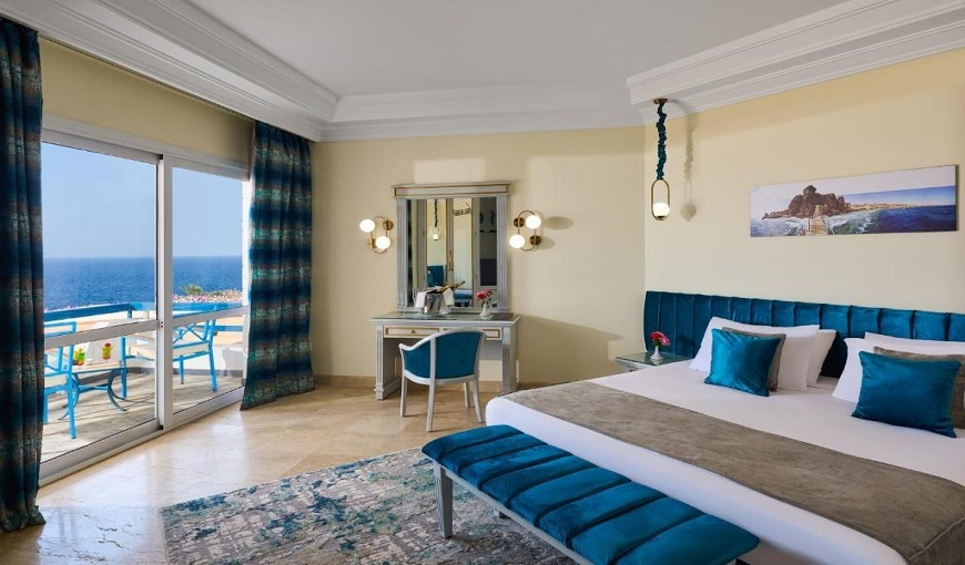 Dreams Beach Hotel Single Room