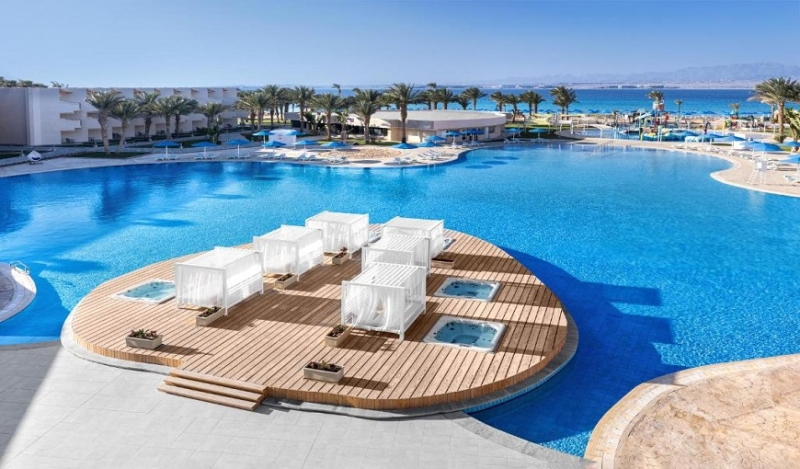 The V Resort Sahl Hasheesh Pool