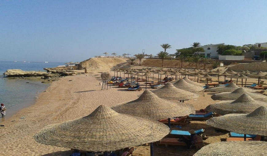 Mazar Hotel Beach