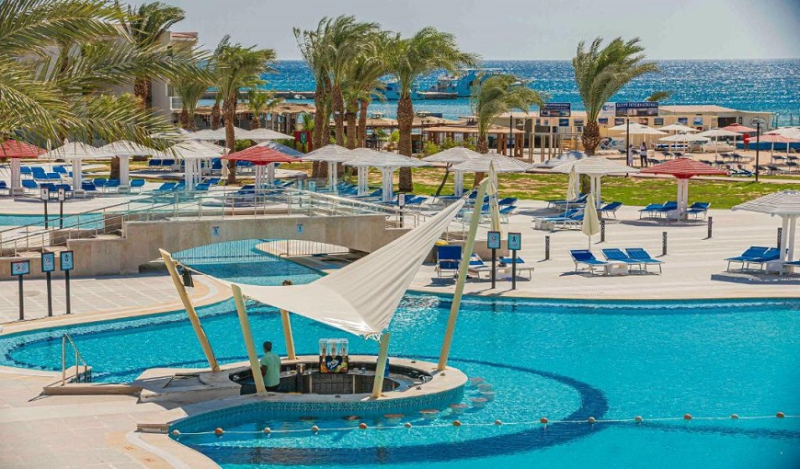 Amarina Abu Soma Pool