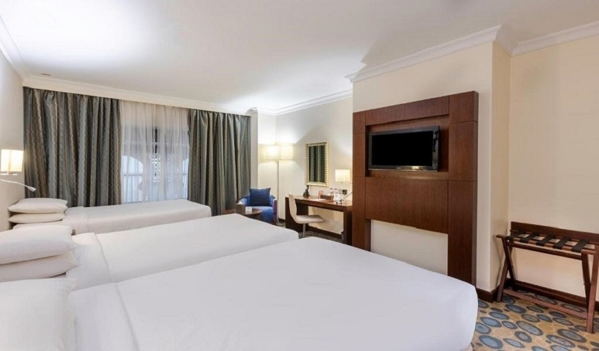 Al Aqeeq Madinah Hotel Triple Room
