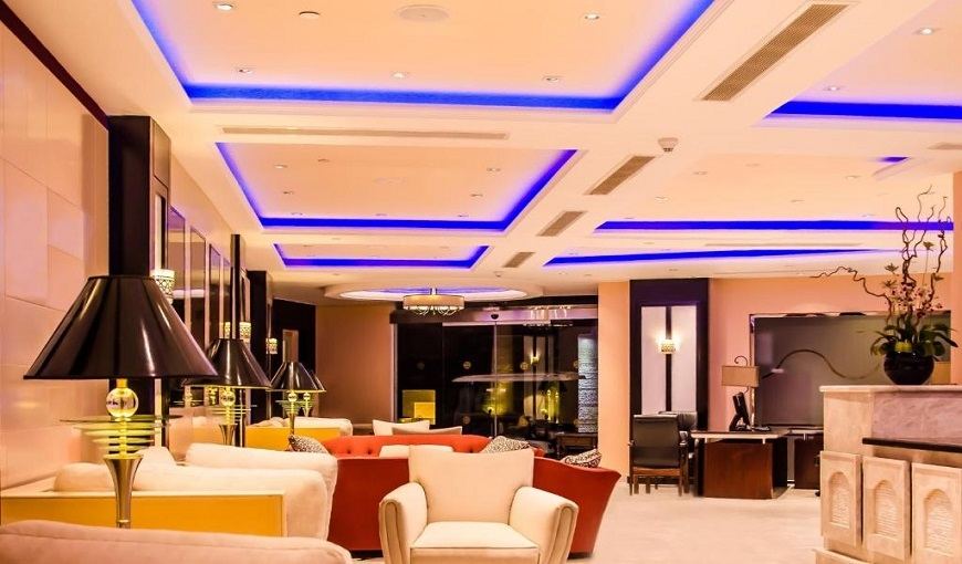 Royal Savoy Hotel Lobby
