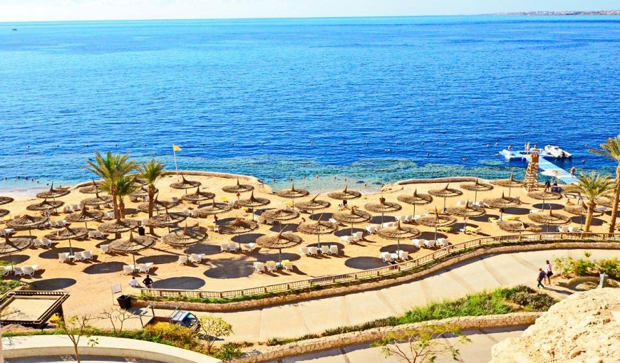 Reef Oasis Blue Bay Hotel Beach