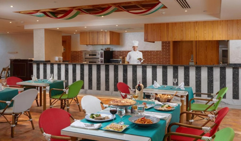 Fun And Sun Active Naama Waves Restaurant