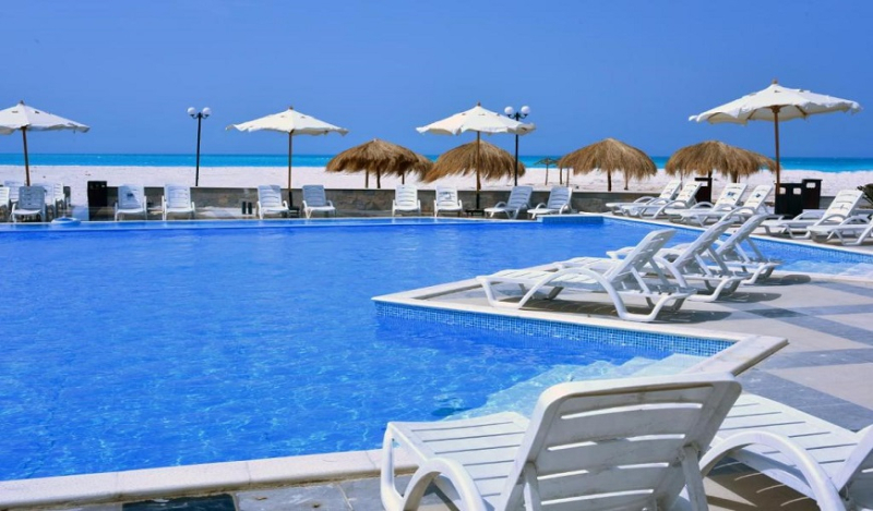 La Playa El Alamein Pool