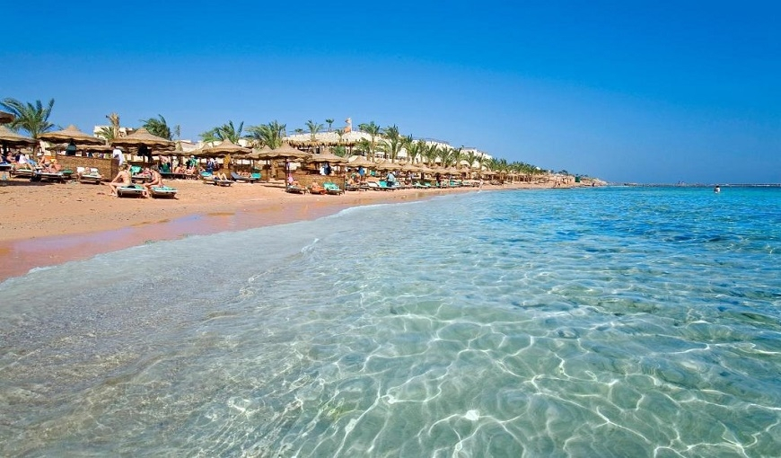 Tamra Beach Hotel Beach