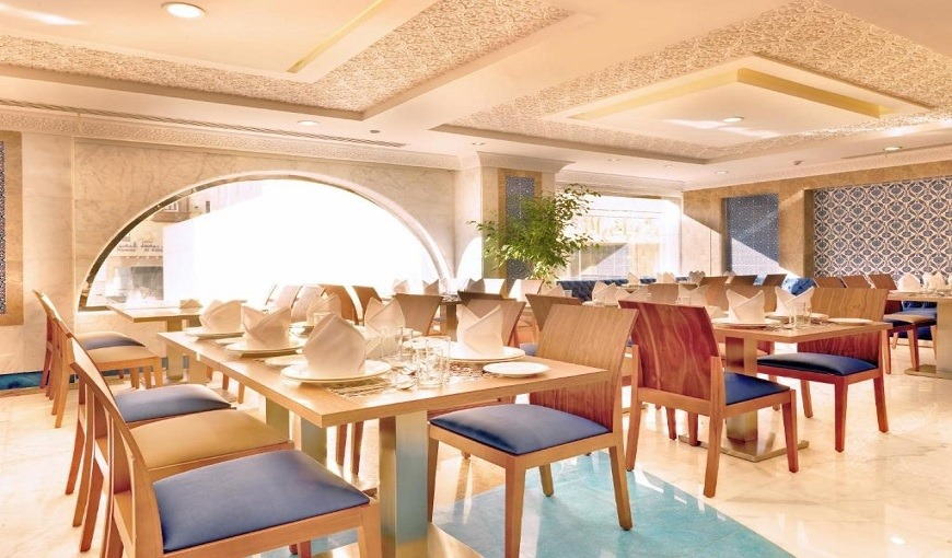 Tulip Inn Al Dar Rawafed Restaurant