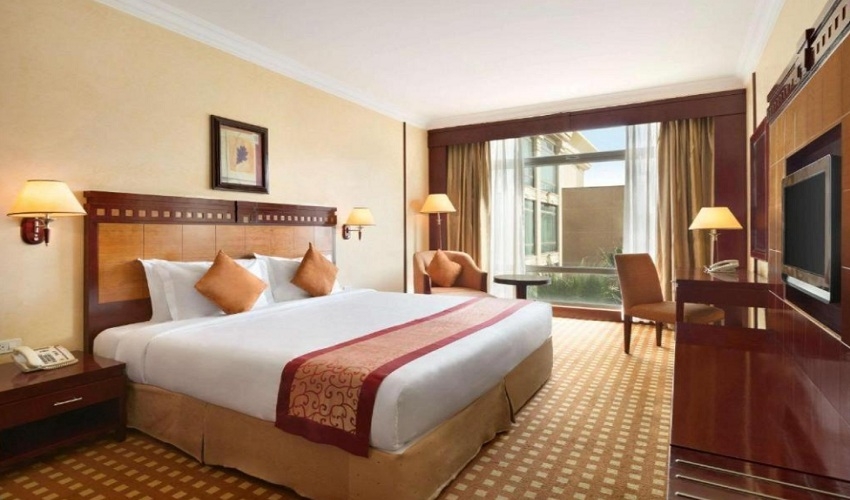 Ramada By Wyndham Hotel Single Room