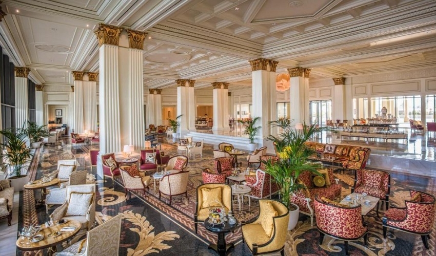 Palazzo Versace Dubai Cafe