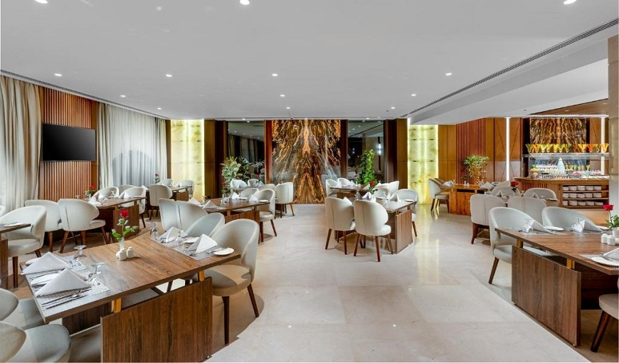 Jayden Hotel Restaurant