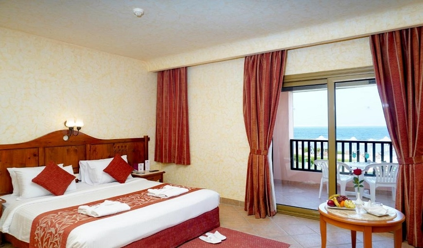 Charmillion Sea Life Resort Room