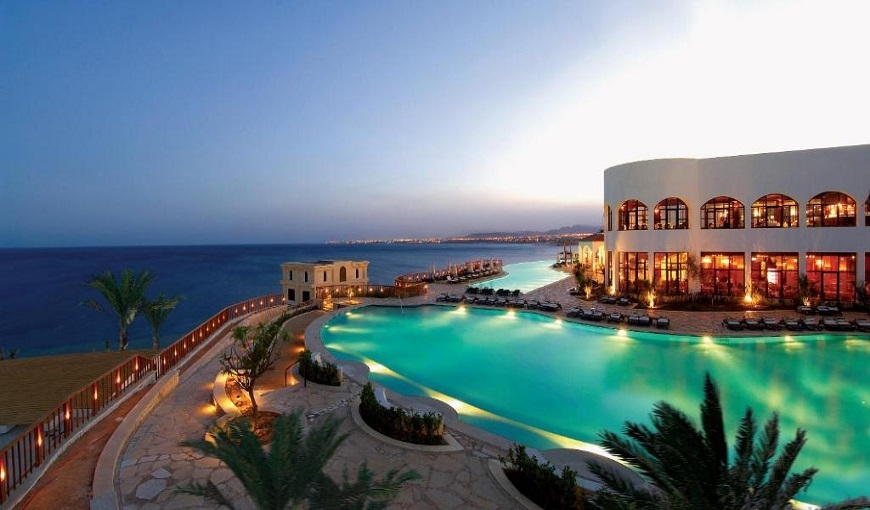Reef Oasis Blue Bay Hotel