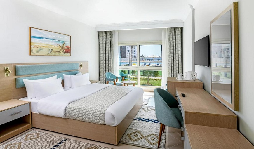 Azur One Eleven Hotel Alamein Single Room