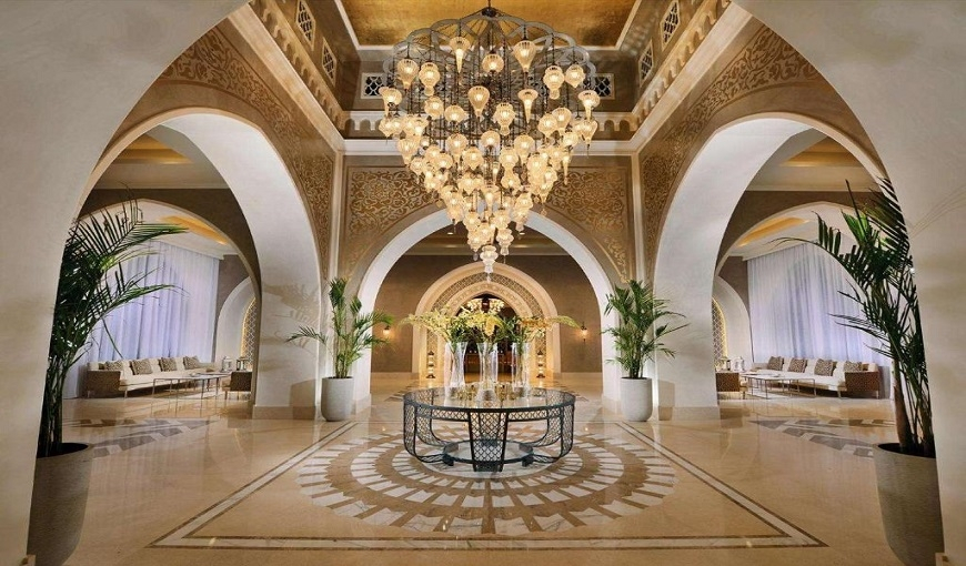 Steigenberger Alcazar Hotel Lobby