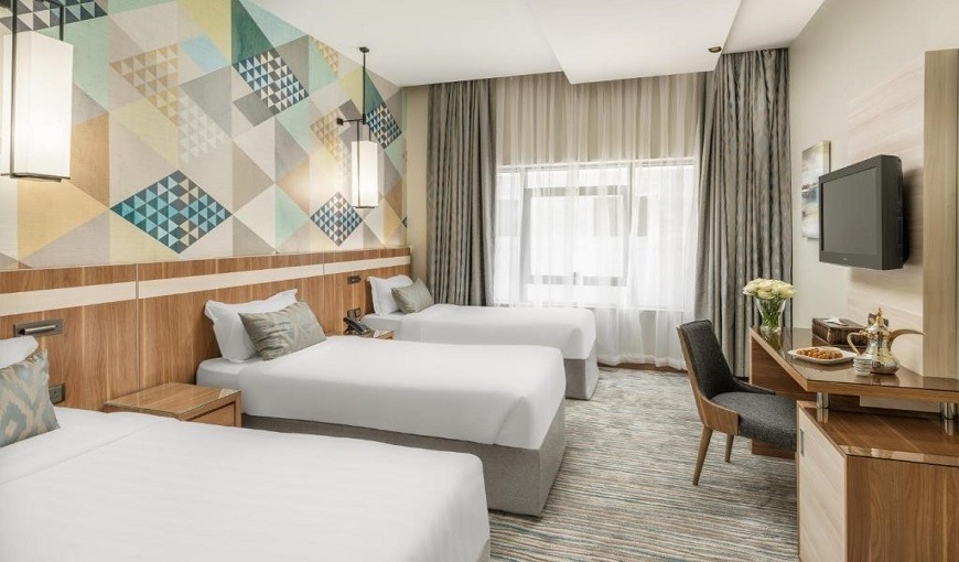 Roots Hotel Triple Room