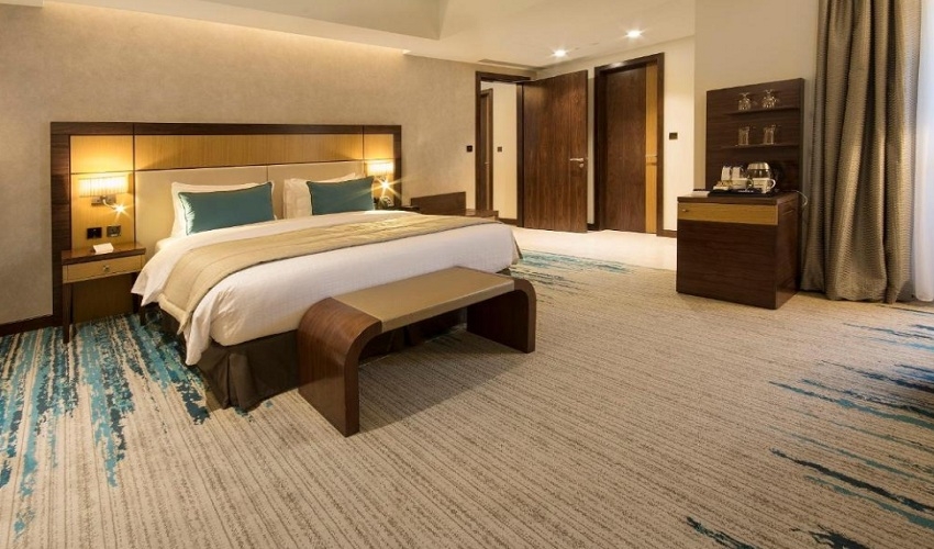 Golden Tulip Media Hotel Single Room