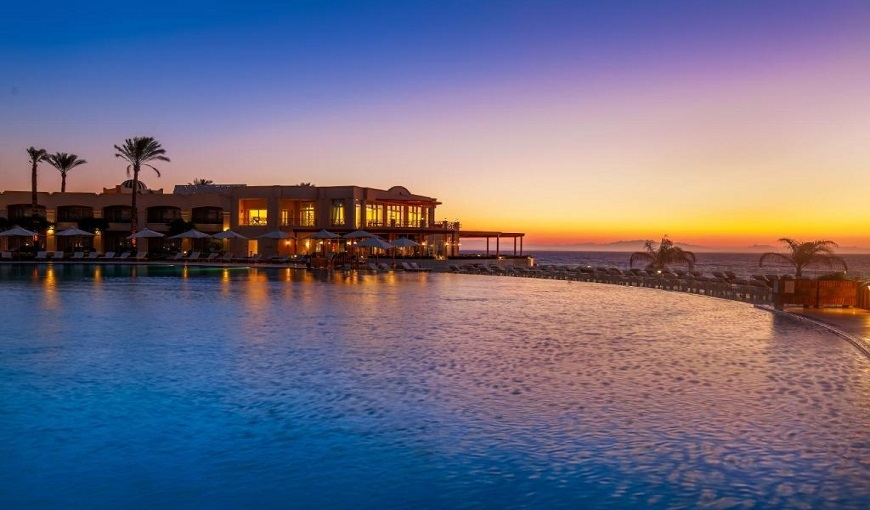 Cleopatra Hotel Pool Sharm