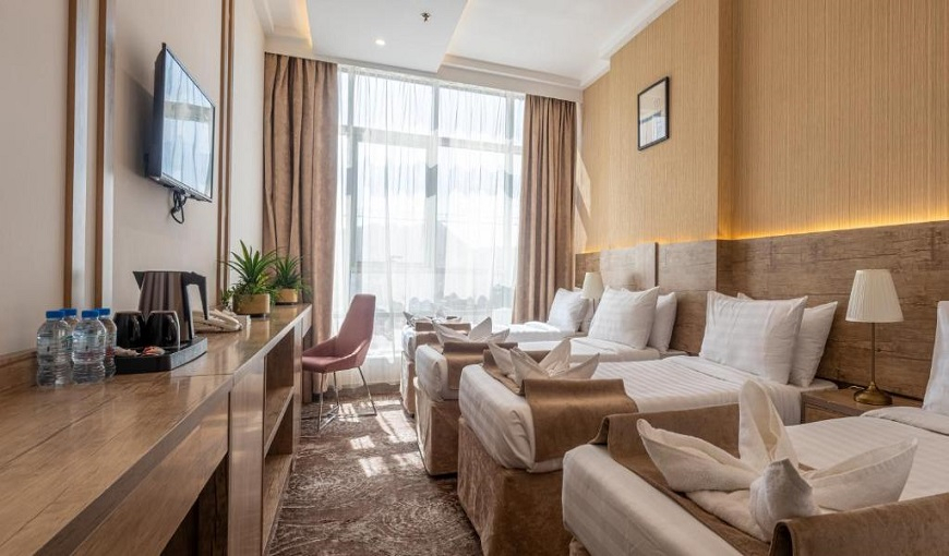 Emaar Legend Hotel Quadruple room