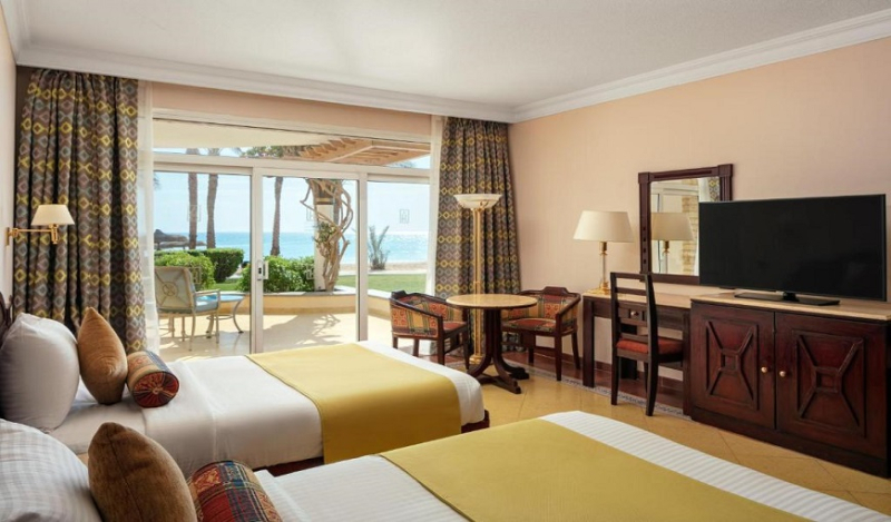 Palm Royale Resort Soma Bay Double Room
