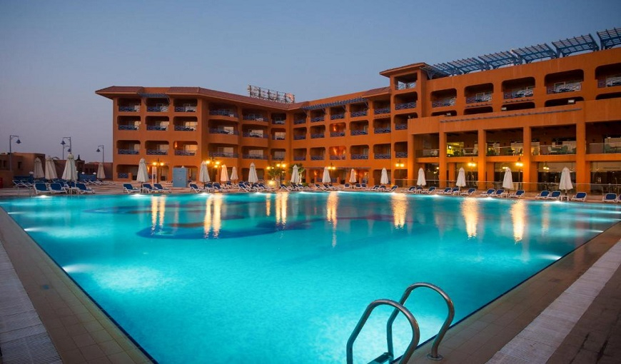 Cancun Ain Sokhna Hotel Pool