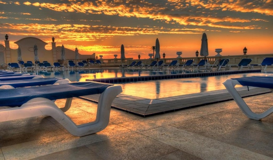 Il Mercato Pool