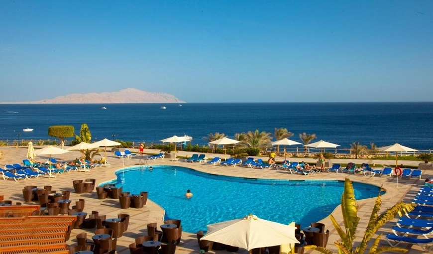 Island View Hotel Pool