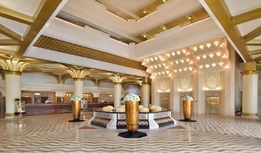 Intercontinental Jeddah Lobby