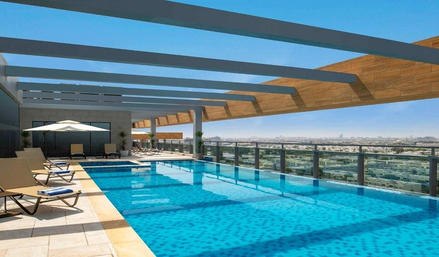 Swissotel Living Jeddah Pool